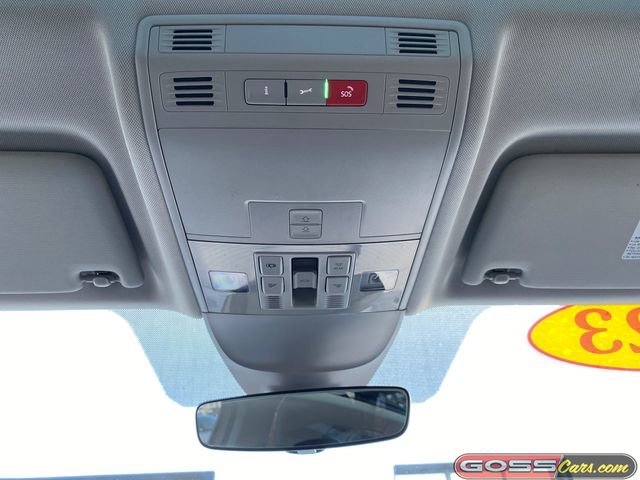 Used 2023 Volkswagen Taos SE w/ Panoramic Sunroof Package image 14