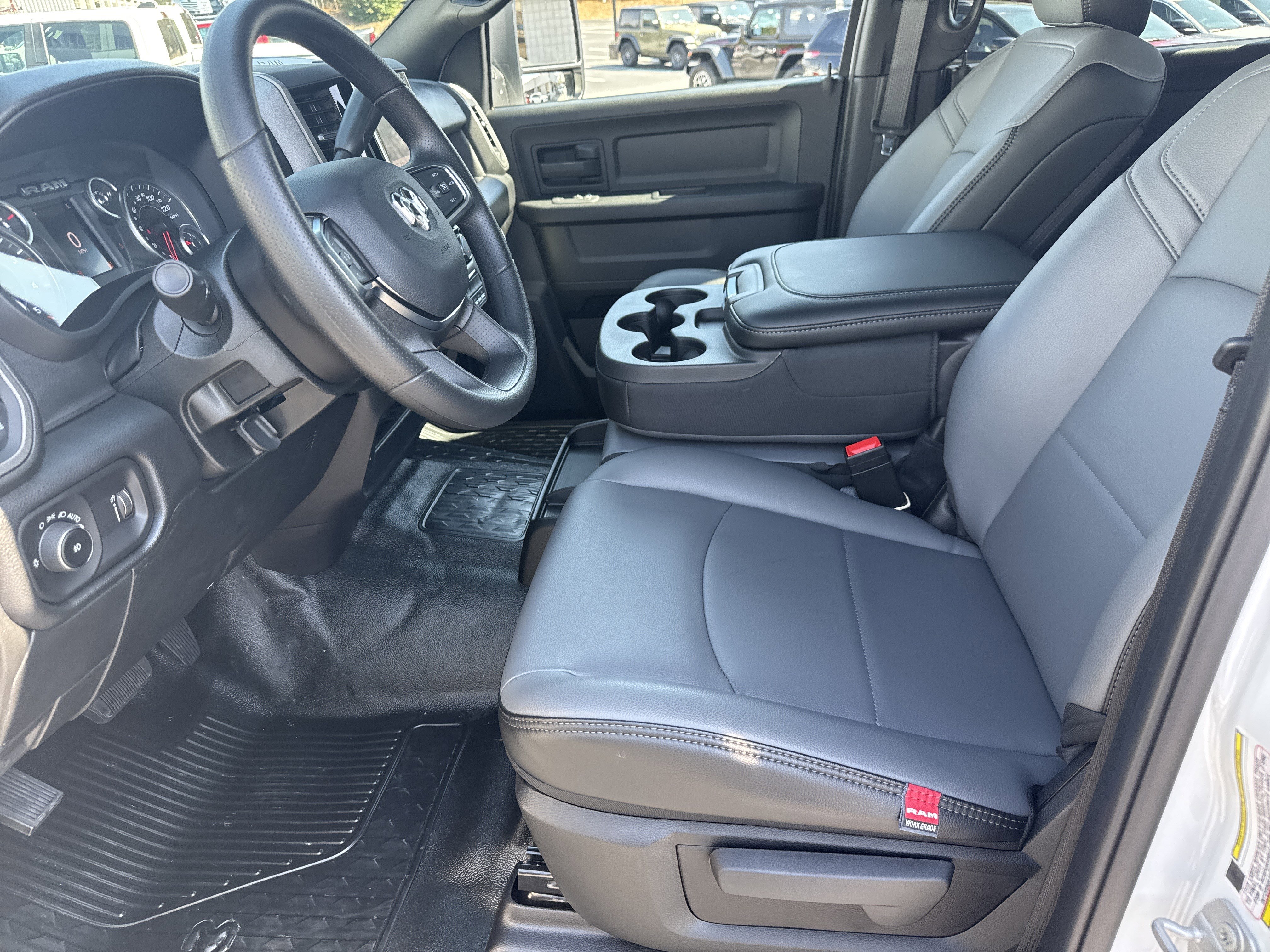 New 2026 RAM 5500 Tradesman w/ Chrome Appearance Group image 11