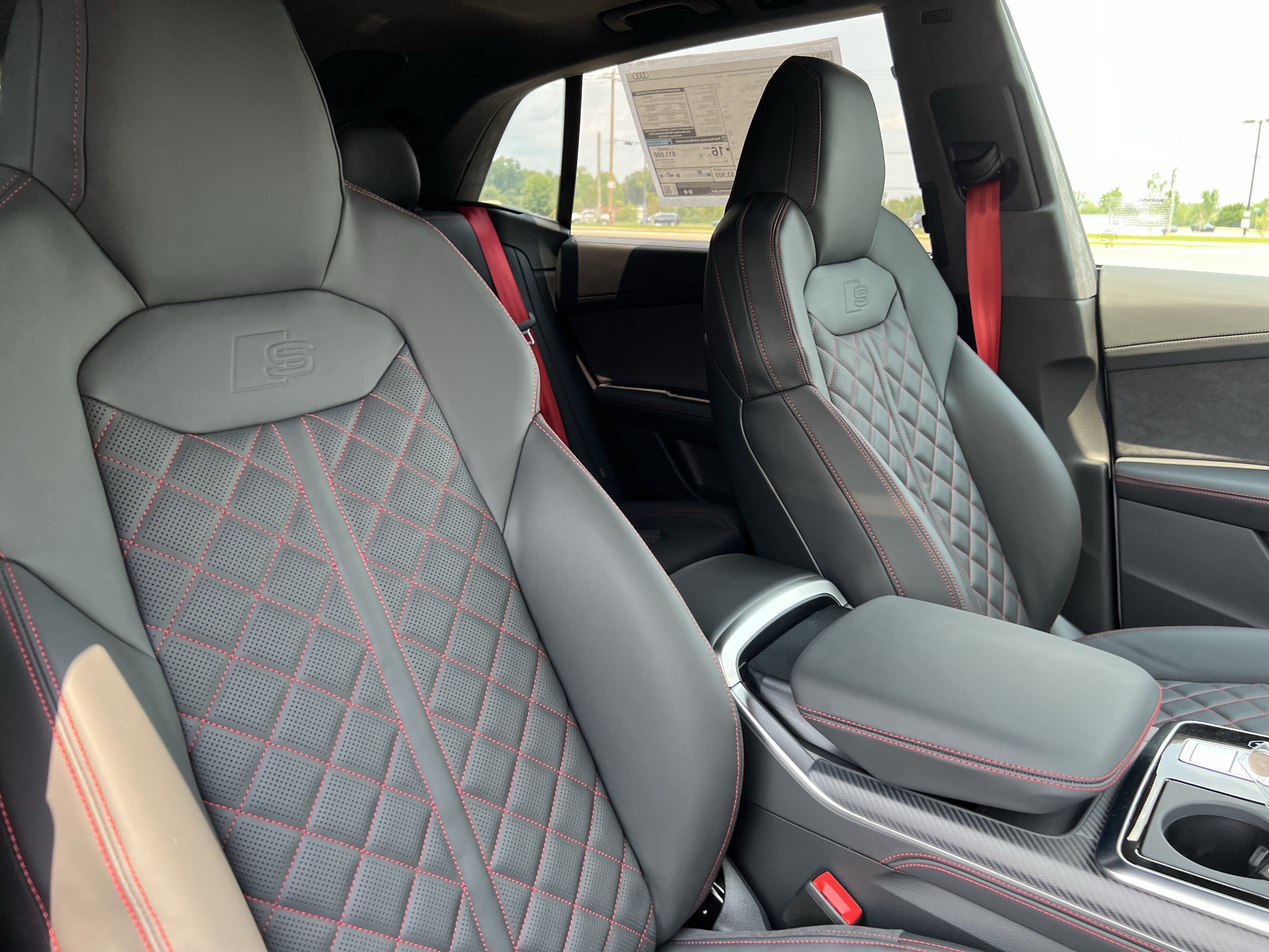 New 2026 Audi SQ8 Prestige AWD/4WD image 21