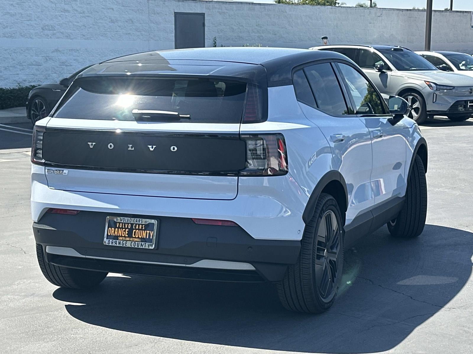 New 2026 Volvo EX30 Cross Country Ultra AWD/4WD image 6