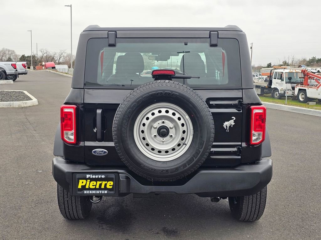 New 2025 Ford Bronco 2-Door image 4