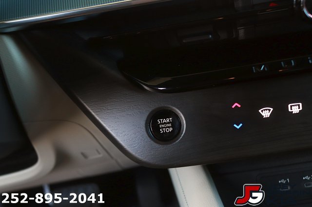 Used 2025 Nissan Murano Platinum w/ Cargo Package AWD/4WD image 26