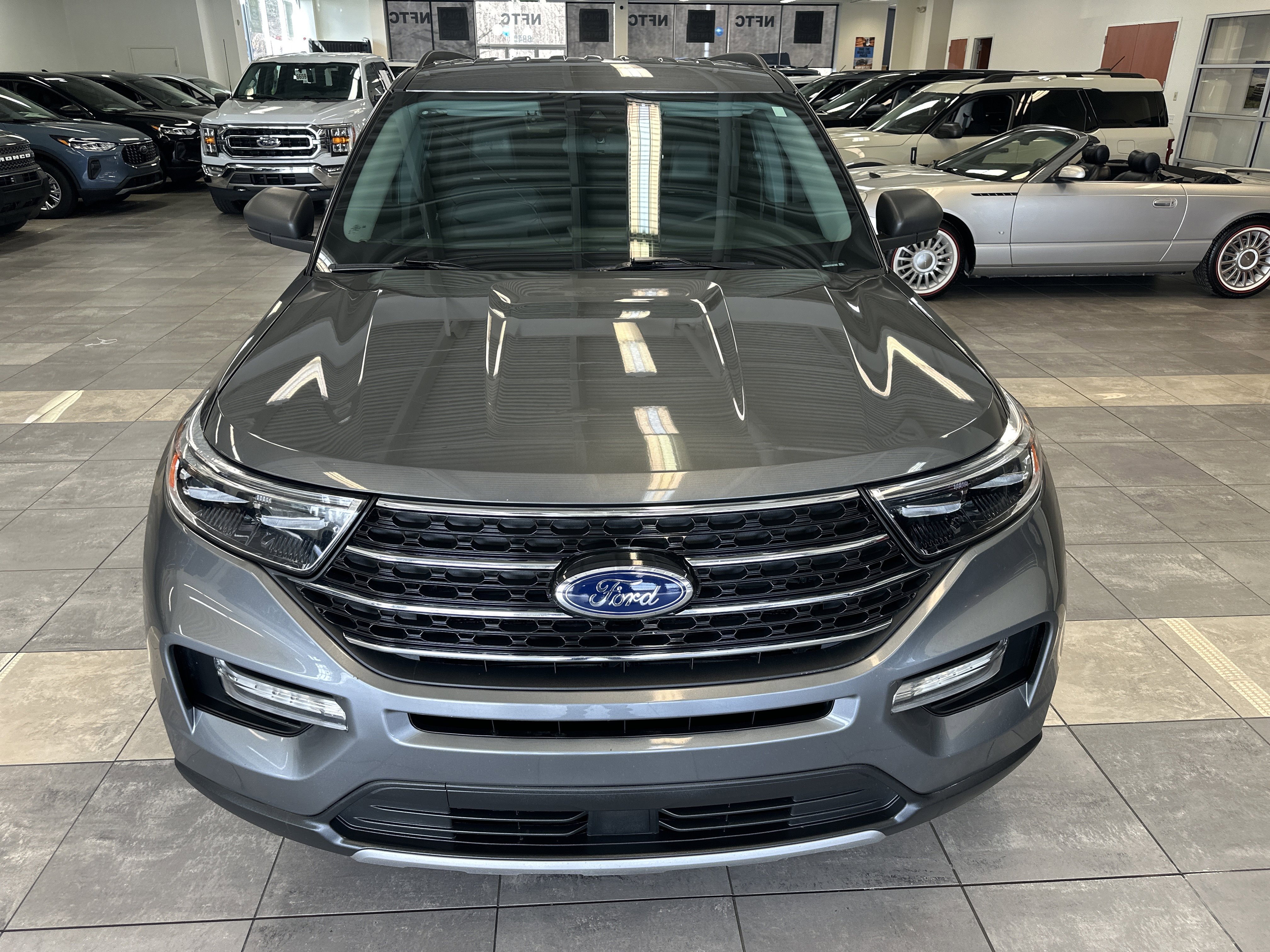 Used 2023 Ford Explorer XLT w/ Equipment Group 202A image 20