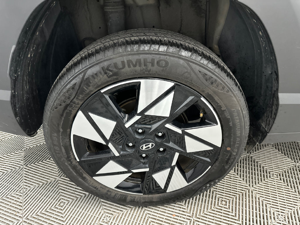 Used 2025 Hyundai Kona SEL AWD/4WD image 18