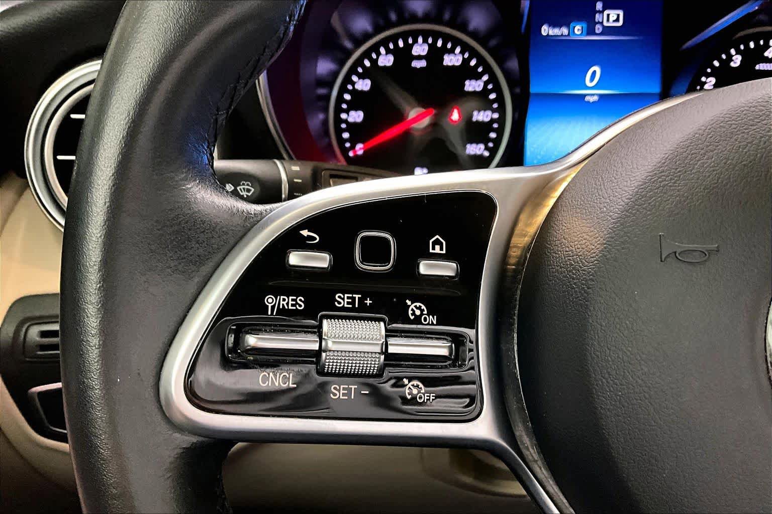 Used 2022 Mercedes-Benz GLC 300 image 22