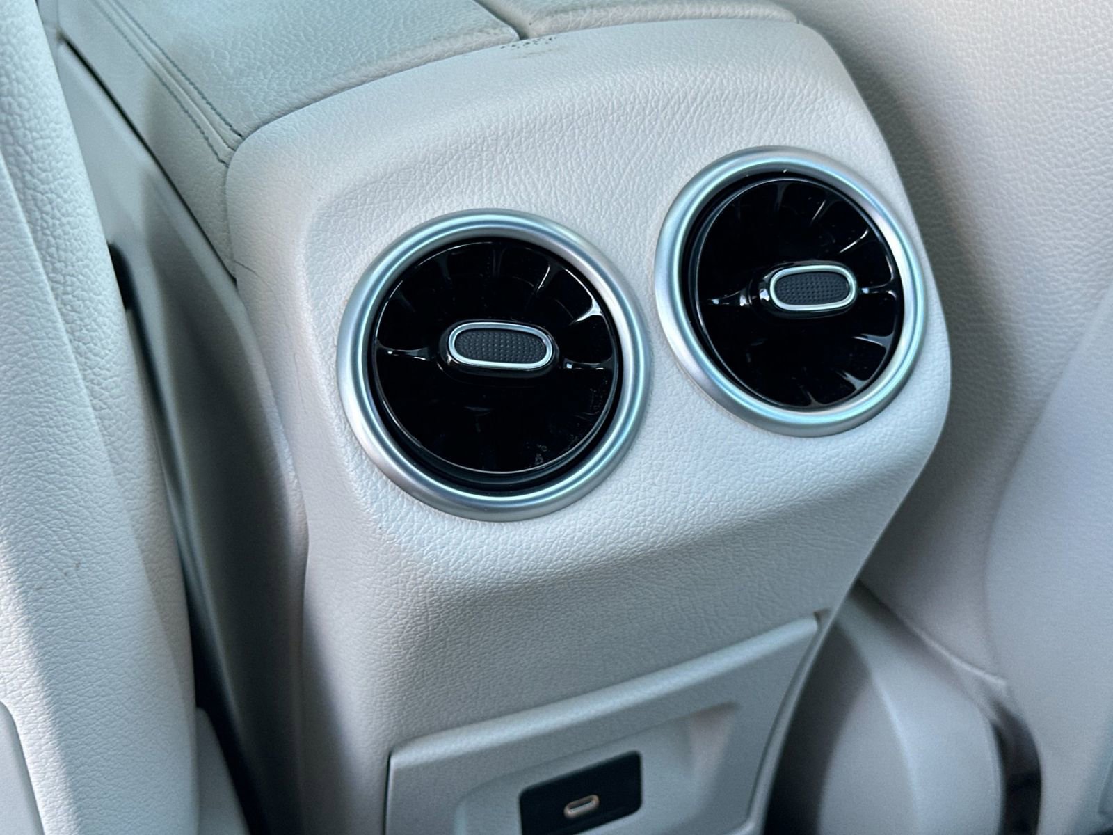 Certified 2025 Mercedes-Benz CLA 250 image 14