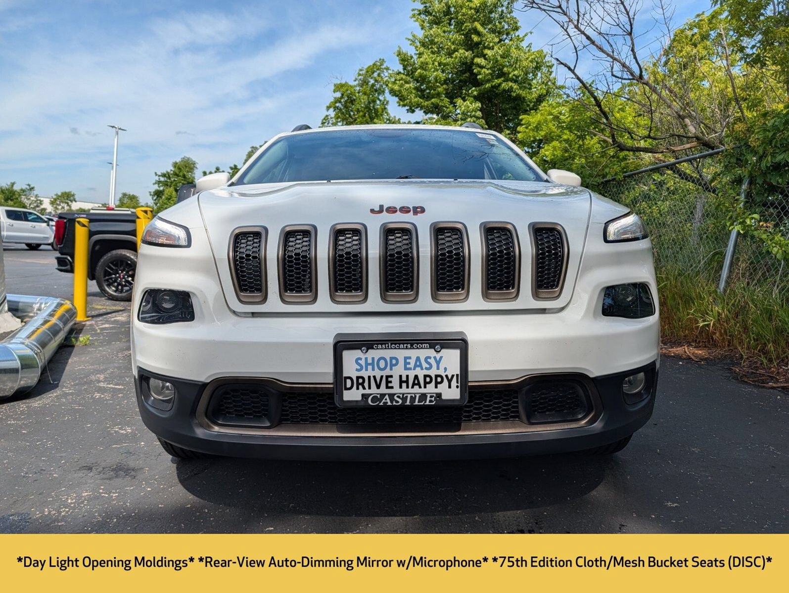 Used 2017 Jeep Cherokee 75th Anniversary AWD/4WD image 17
