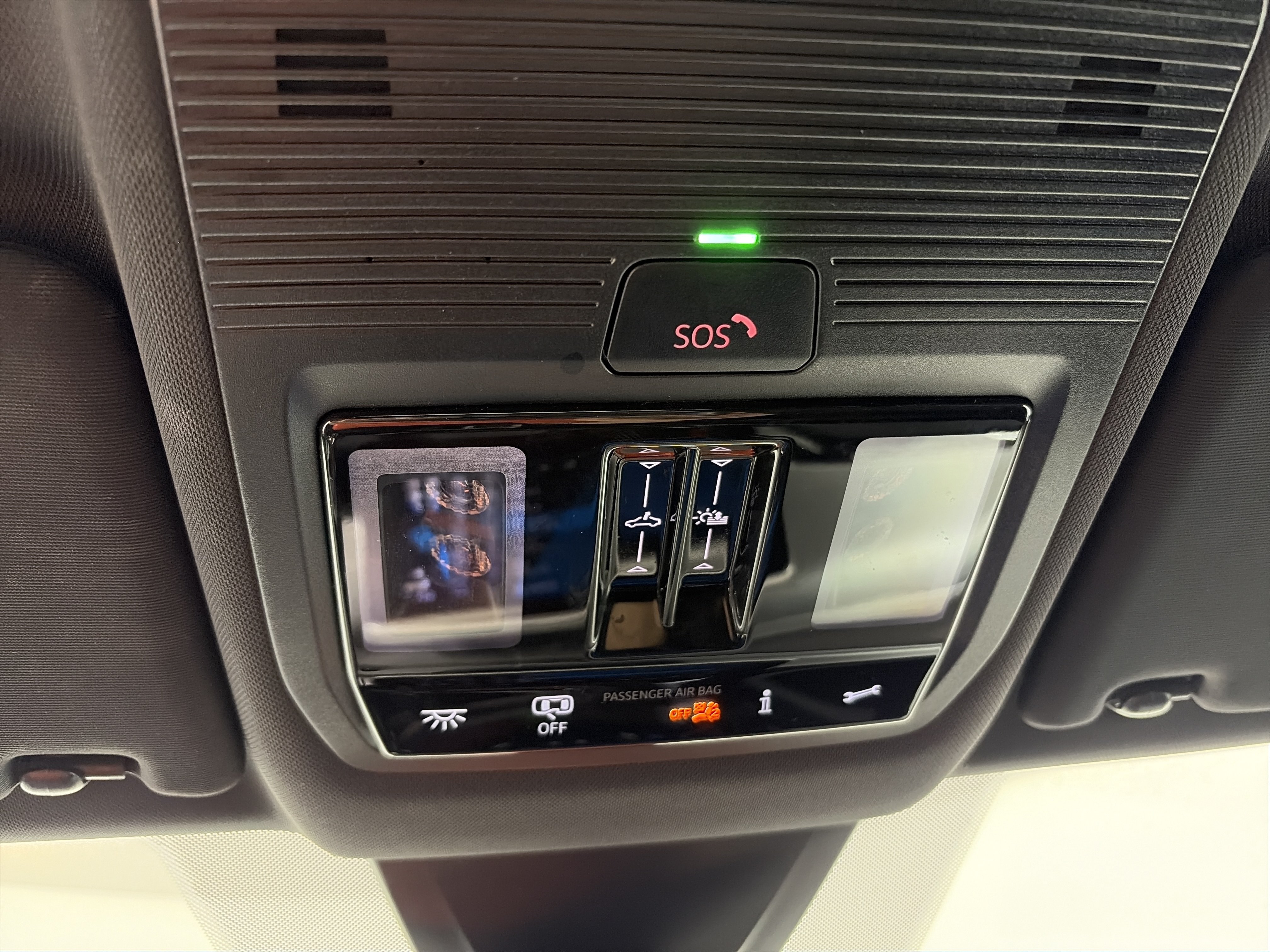 Used 2026 Volkswagen Atlas Cross Sport SE w/ Panoramic Sunroof Package AWD/4WD image 38