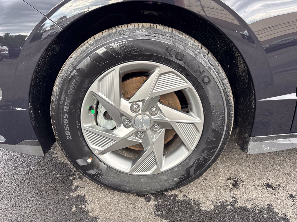 New 2026 Hyundai Sonata SE FWD image 11