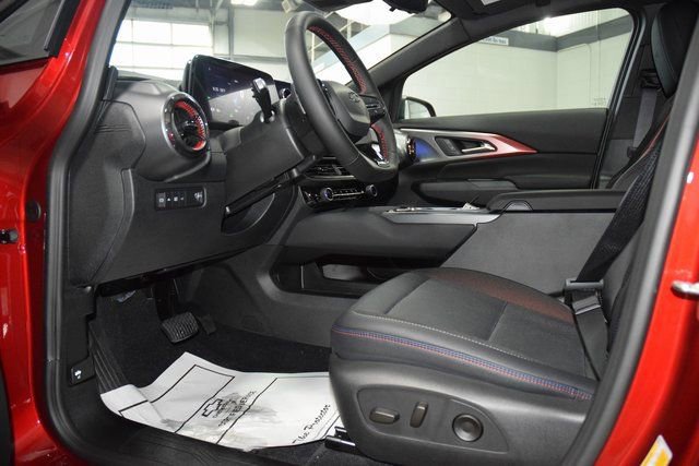 New 2025 Chevrolet Equinox EV RS w/ Convenience Package II image 37