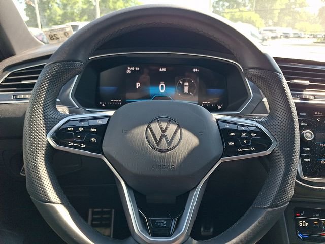 Used 2023 Volkswagen Tiguan SE R-Line AWD/4WD image 19