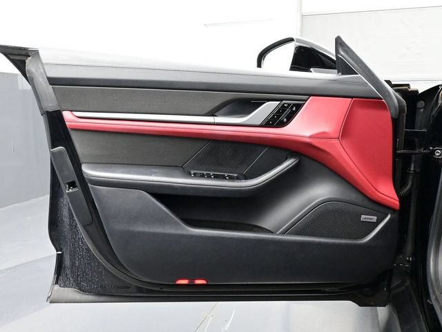 Certified 2020 Porsche Taycan Turbo S AWD/4WD image 7