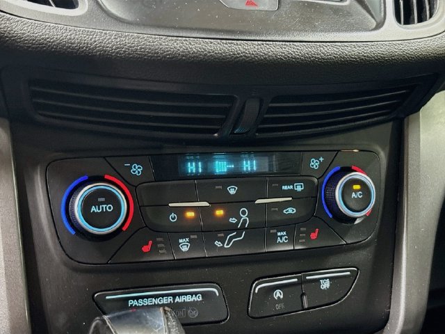 Used 2019 Ford Escape SEL AWD/4WD image 16