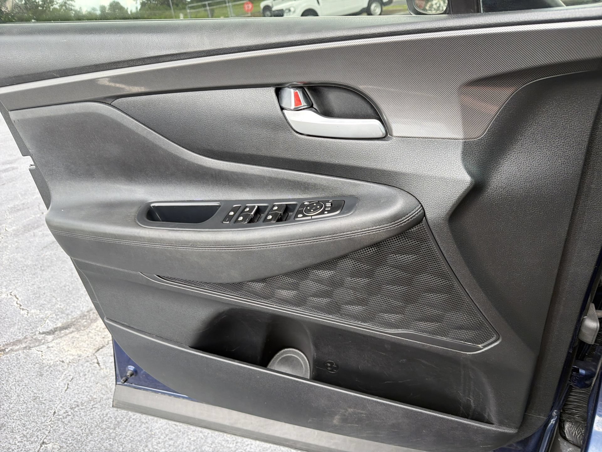 Used 2021 Hyundai Santa Fe SE FWD image 14
