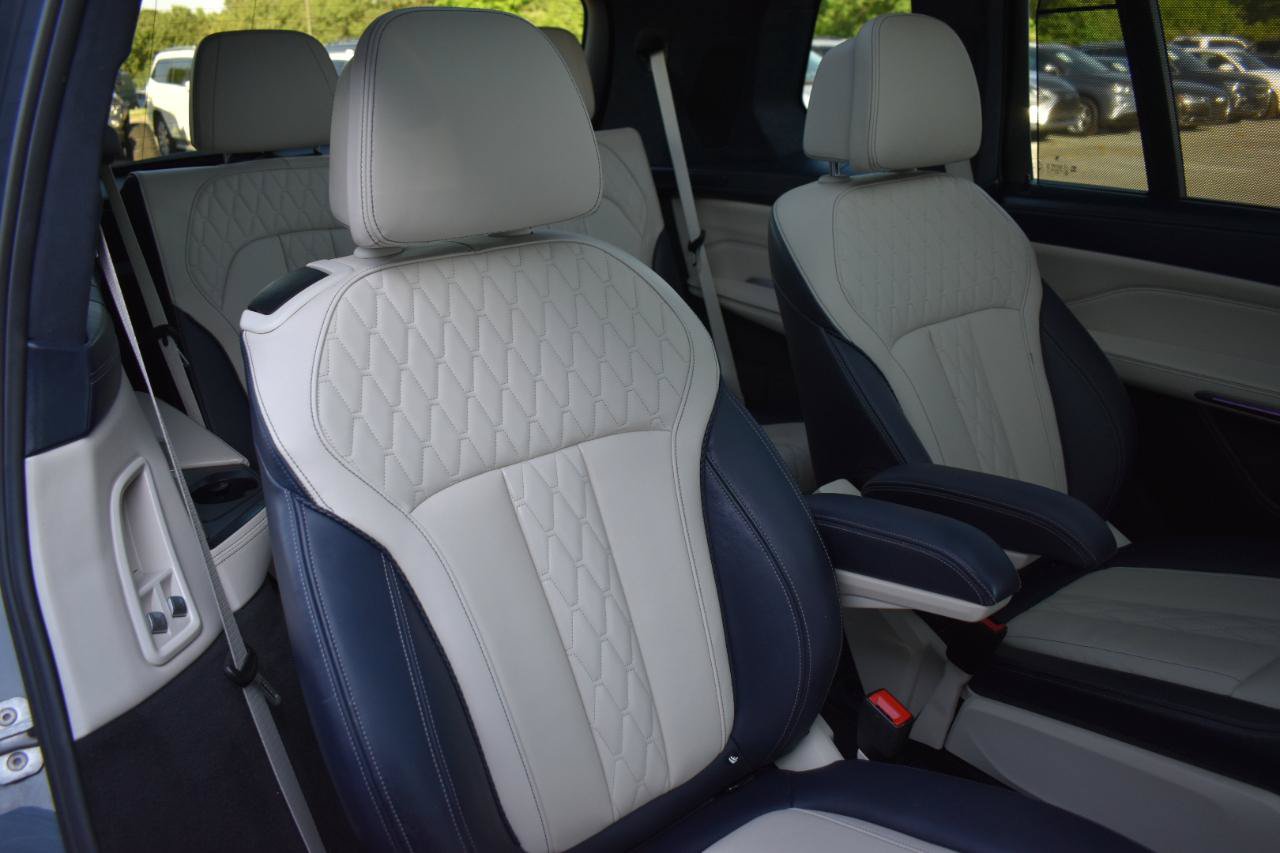 Used 2019 BMW X7 xDrive40i w/ Premium Package AWD/4WD image 34