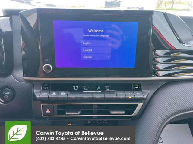 Used 2025 Toyota Camry SE FWD image 12