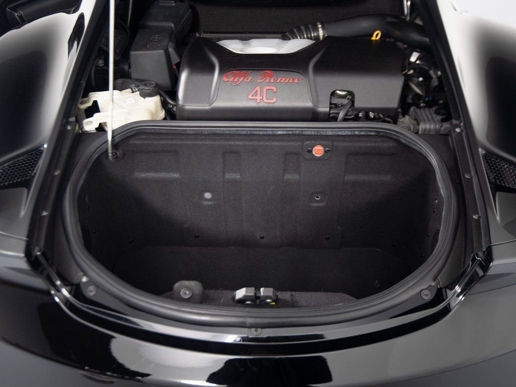 Used 2016 Alfa Romeo 4C Spider image 36