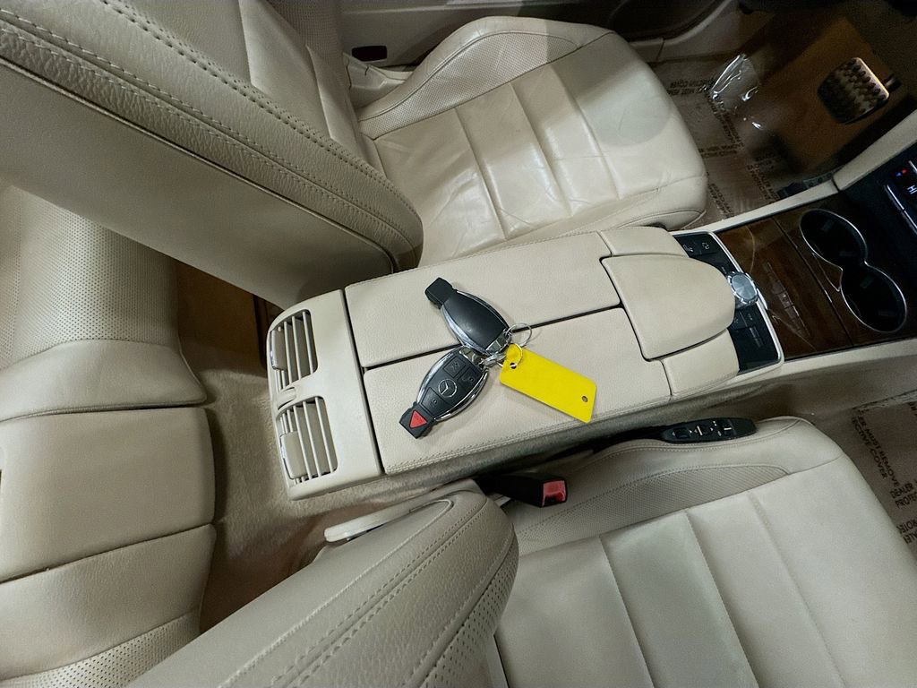 Used 2015 Mercedes-Benz E 400 Cabriolet image 41