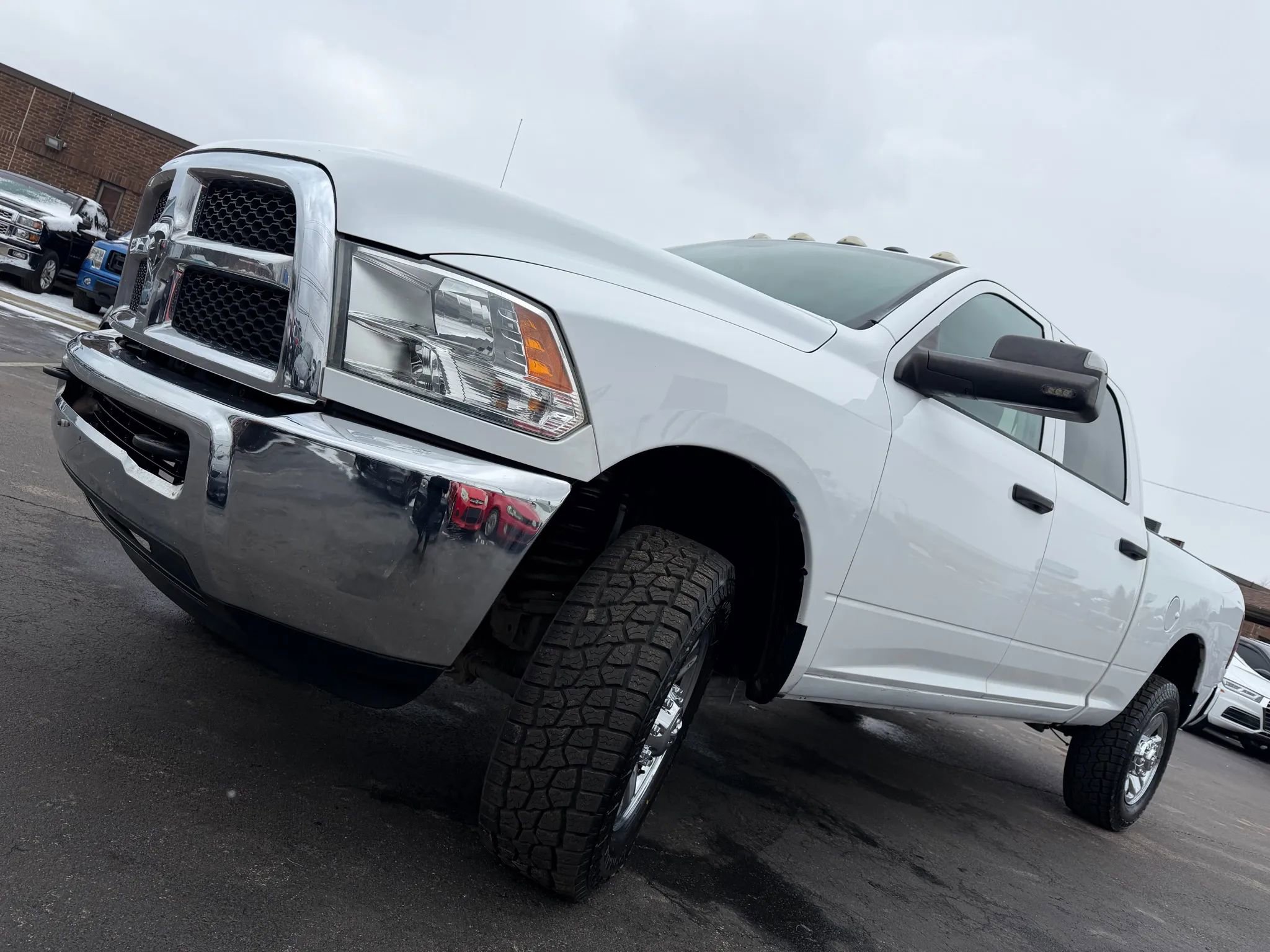 Used 2017 RAM 3500 Tradesman w/ Chrome Appearance Group image 31