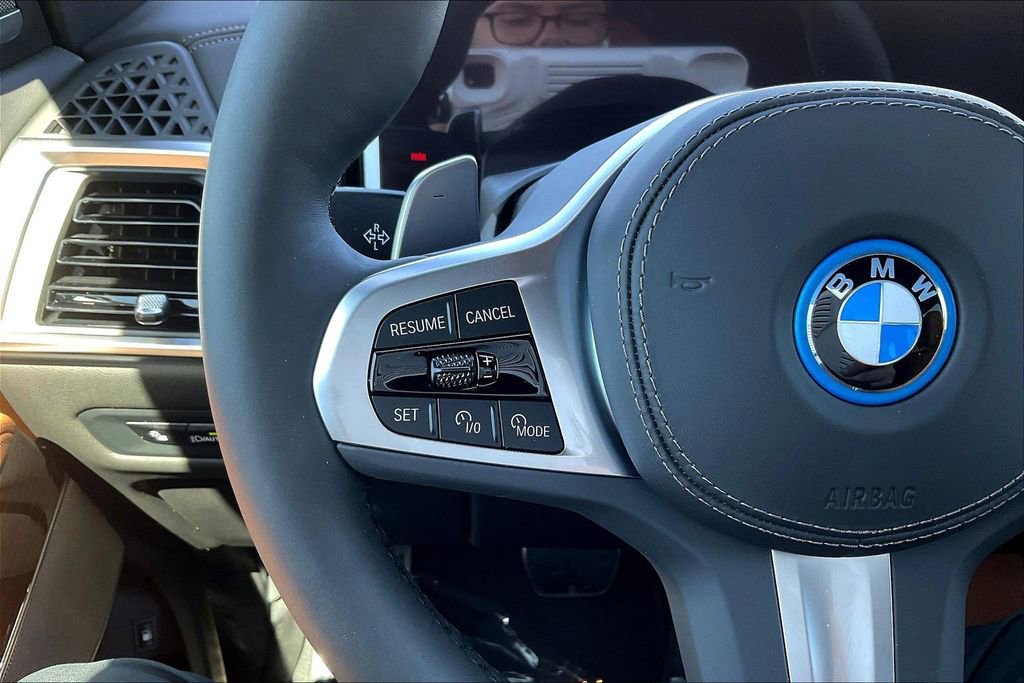 New 2026 BMW X5 xDrive50e AWD/4WD image 11