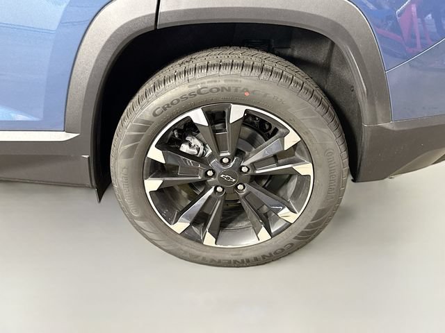 New 2026 Chevrolet Equinox RS w/ Convenience Package III FWD image 36