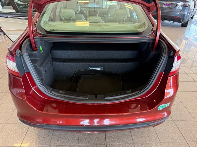 Used 2014 Ford Fusion Energi SE FWD image 22