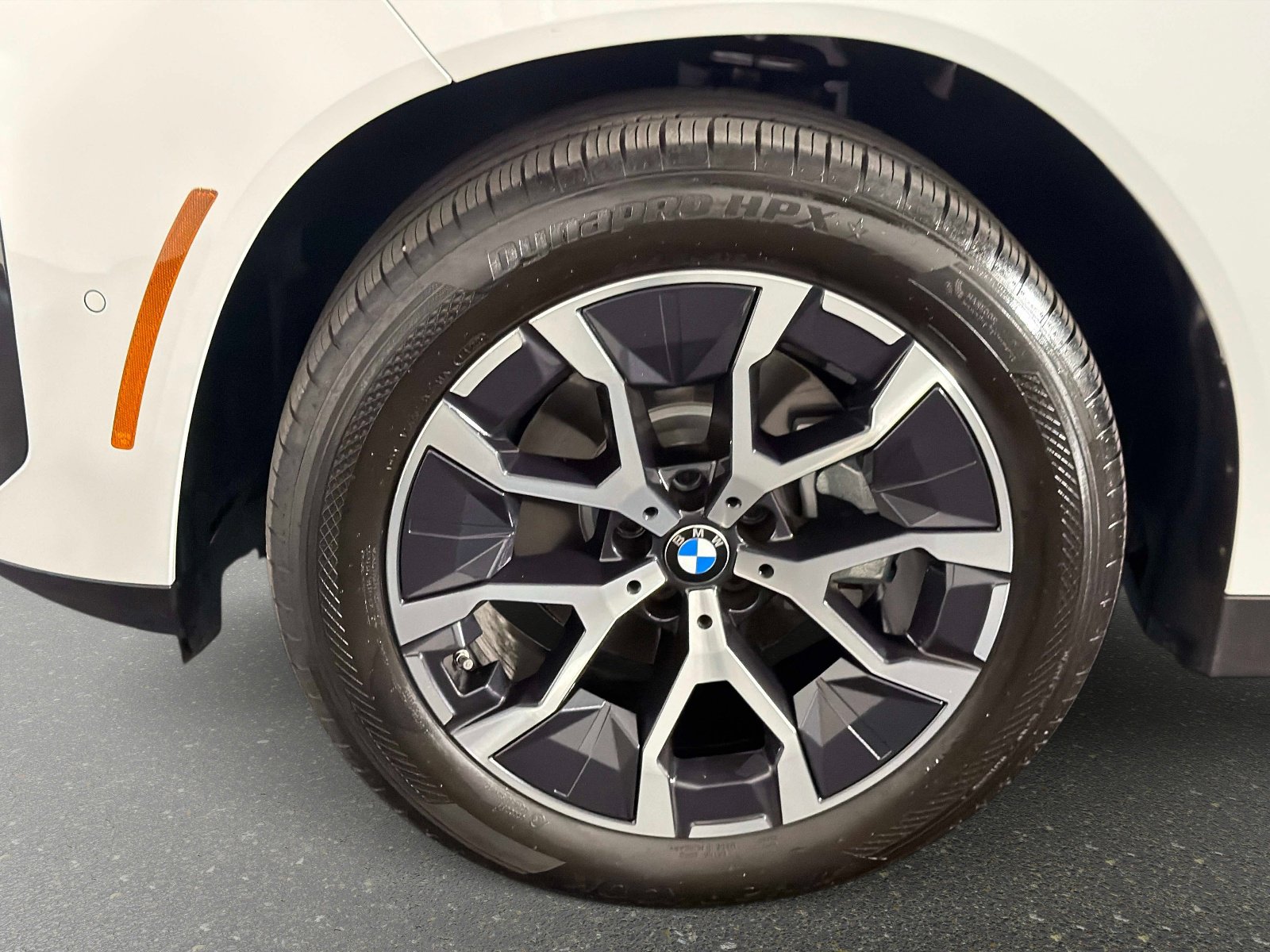 Used 2025 BMW X3 xDrive30i w/ Convenience Package image 12