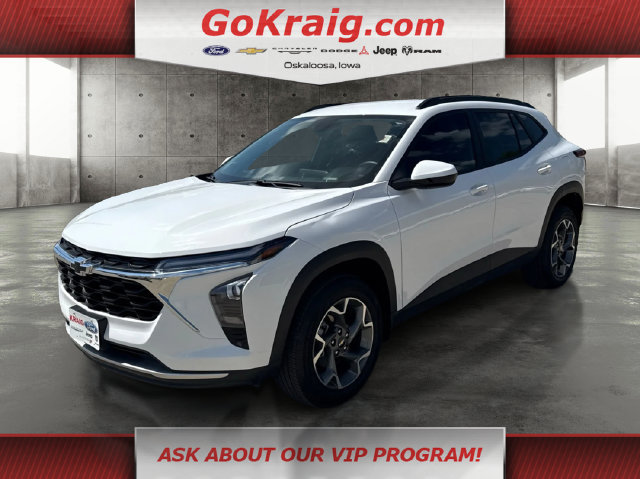Used 2026 Chevrolet Trax LT w/ Driver Confidence Package FWD image 1
