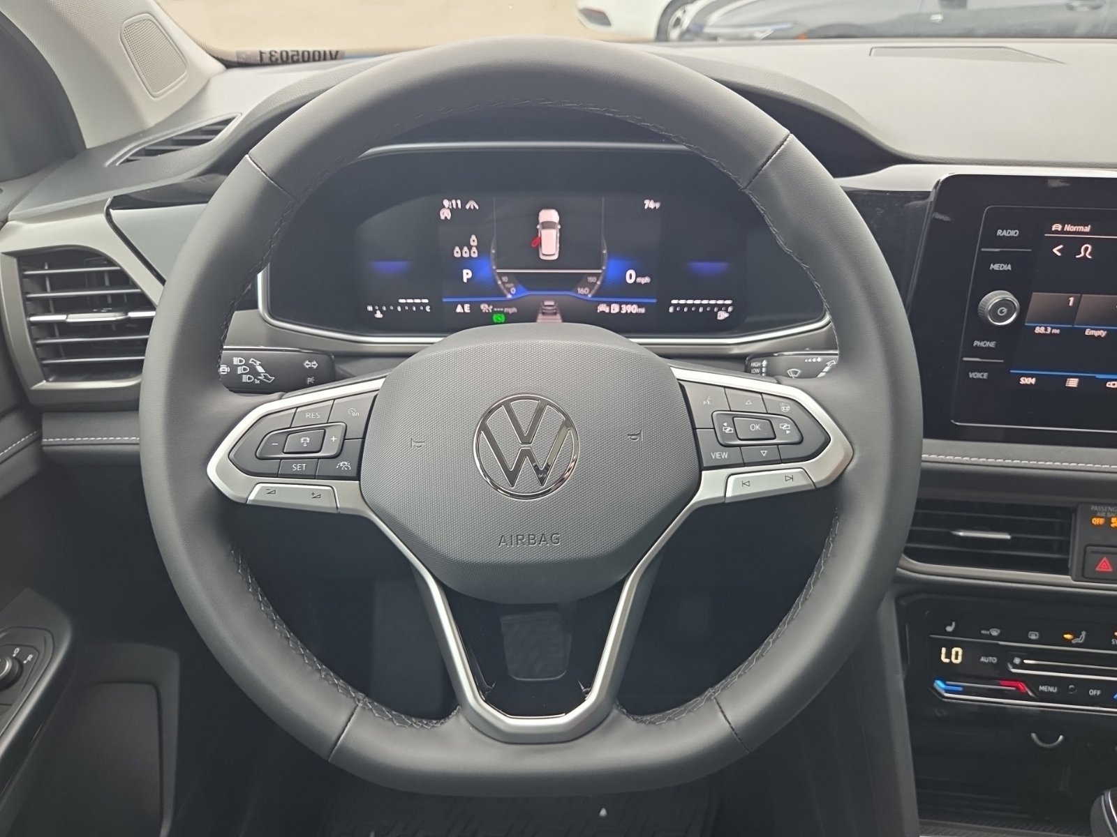 New 2027 Volkswagen Taos SE AWD/4WD image 23