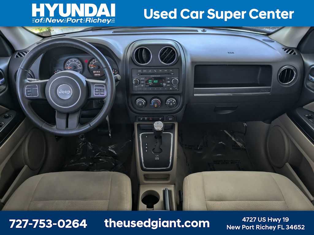 Used 2016 Jeep Patriot Latitude FWD image 19