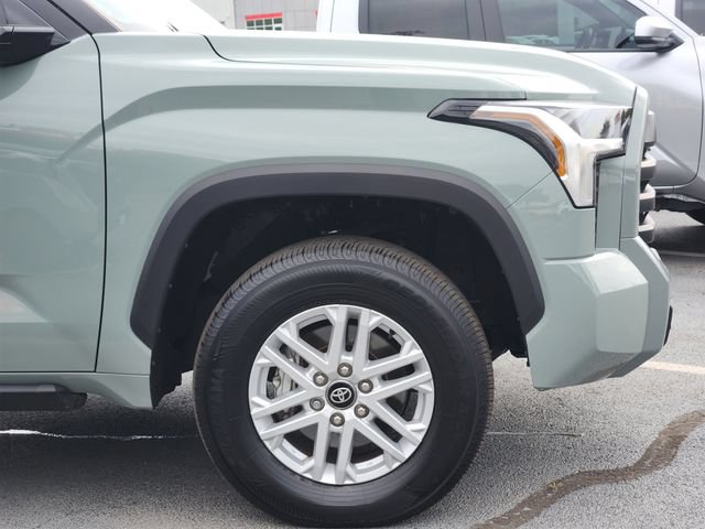 Certified 2025 Toyota Tundra SR5 w/ SR5 Convenience Package AWD/4WD image 7