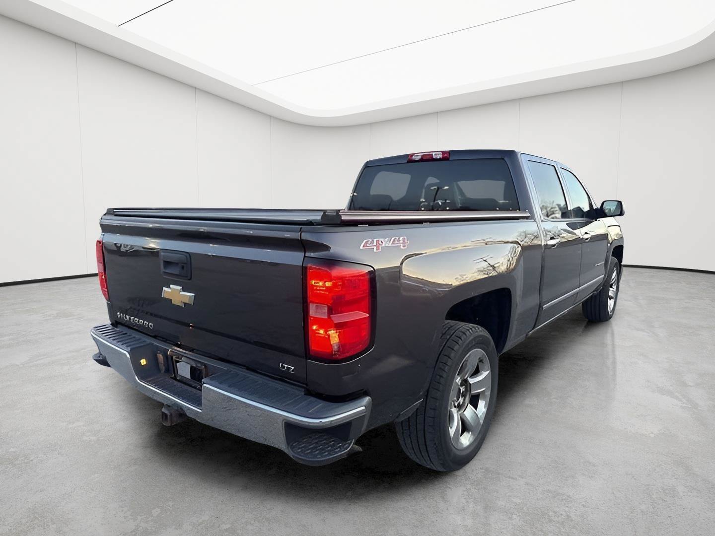 Used 2014 Chevrolet Silverado 1500 LTZ AWD/4WD image 3