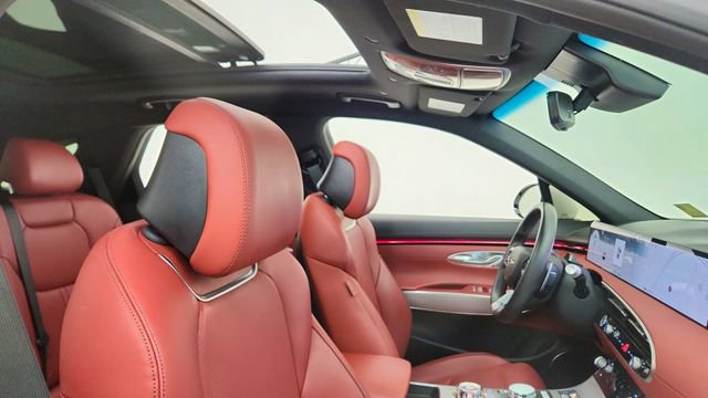 Used 2026 Genesis GV70 2.5T Sport Prestige image 23