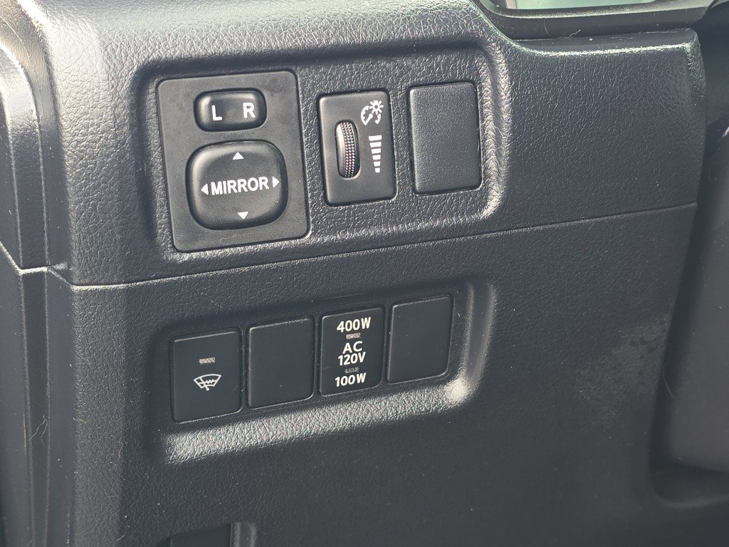 Used 2016 Toyota 4Runner SR5 image 24