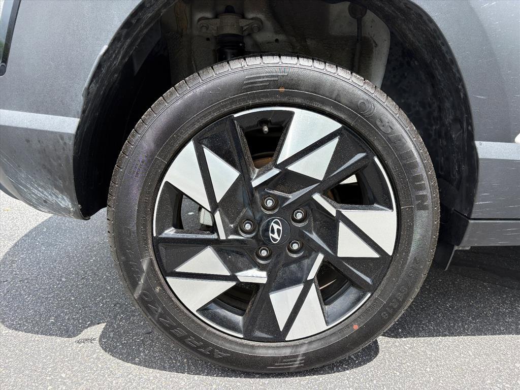 Certified 2024 Hyundai Kona SEL AWD/4WD image 24