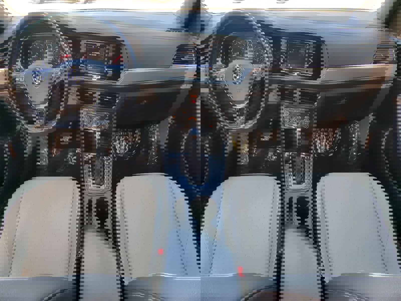 Used 2021 Volkswagen Jetta R-Line w/ R-Line Cold Weather Package image 22