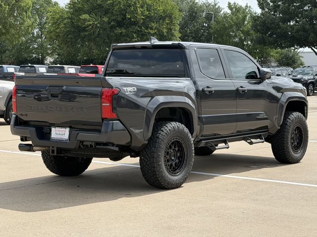 Used 2026 Toyota Tacoma SR5 AWD/4WD image 4