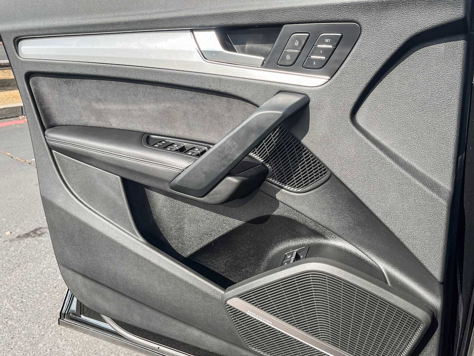 Used 2023 Audi Q5 e Premium Plus image 19