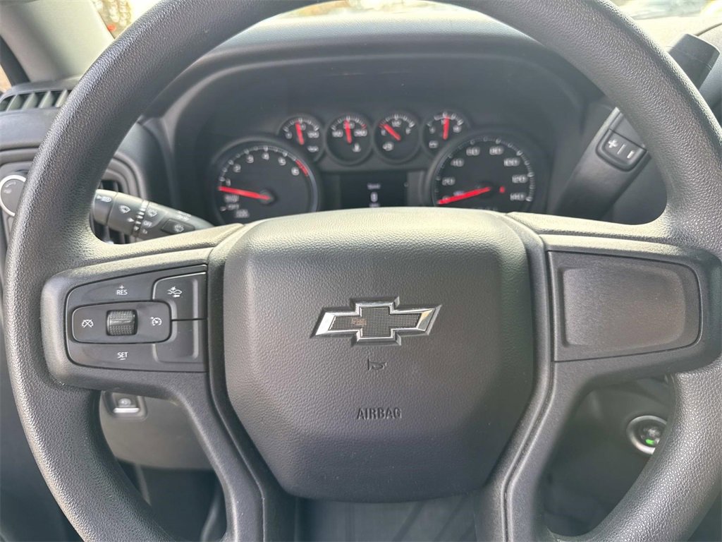 Used 2024 Chevrolet Silverado 1500 Custom Trail Boss w/ LPO, Dark Essentials Package image 19