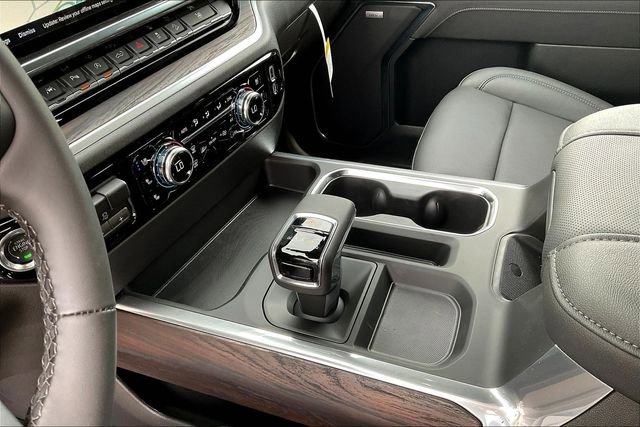 New 2026 GMC Sierra 1500 SLT w/ SLT Premium Plus Package image 9