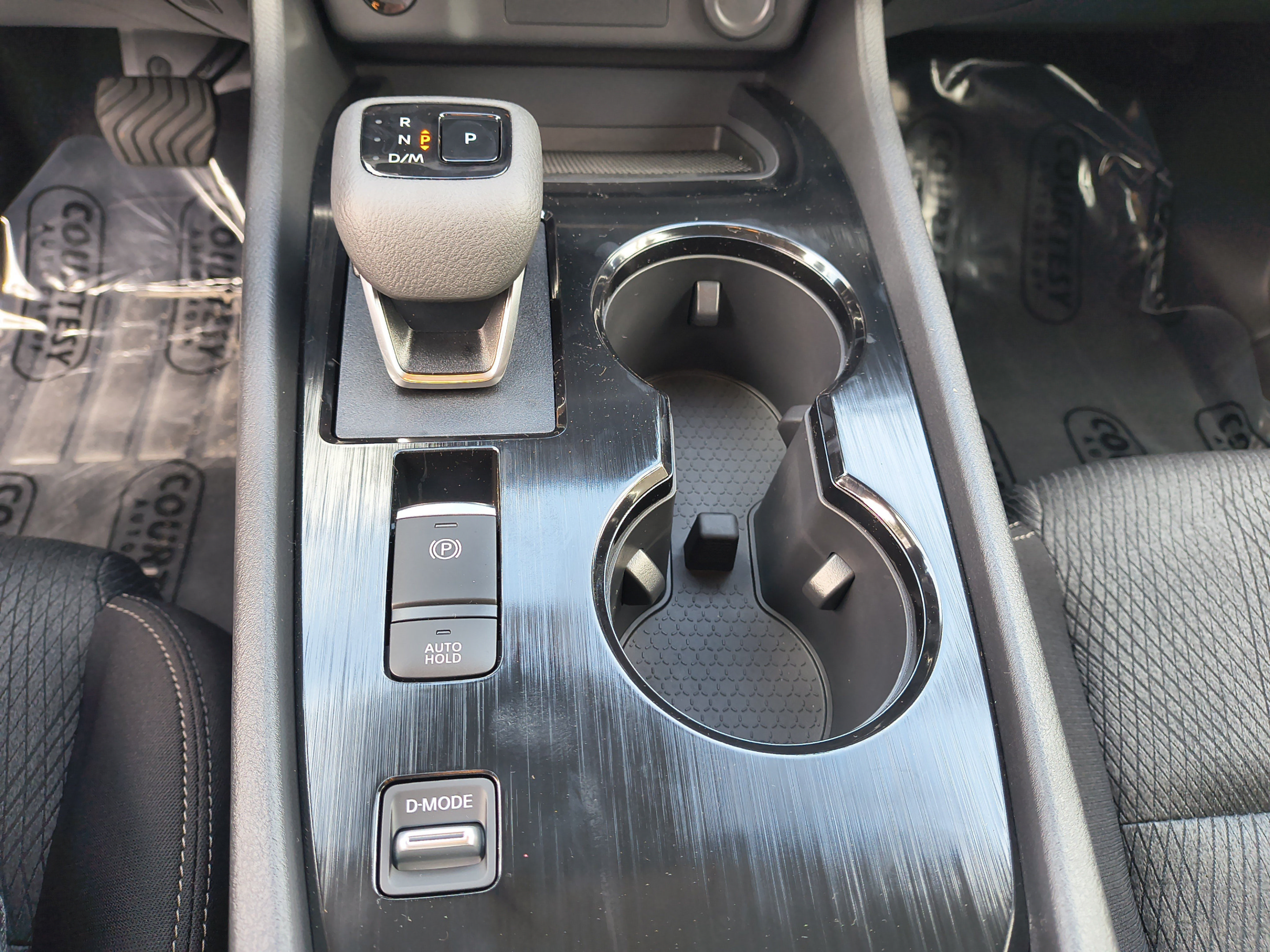 New 2026 Nissan Rogue SV FWD image 28