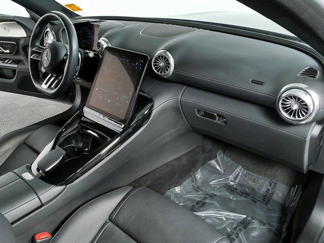 Used 2022 Mercedes-Benz SL 55 AMG 4MATIC image 21