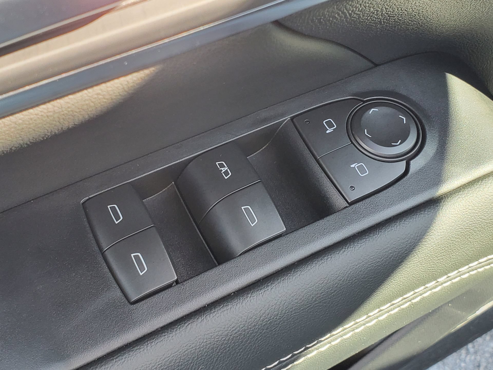 Used 2026 GMC Terrain Elevation FWD image 17