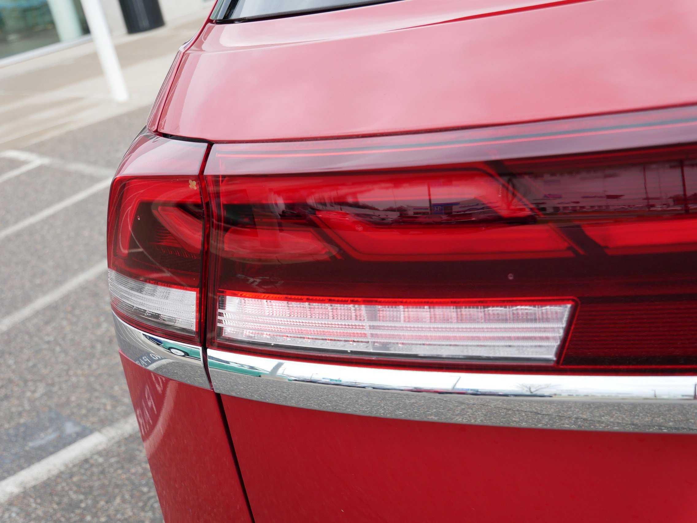 Certified 2025 Volkswagen Atlas Cross Sport SEL Premium R-Line image 17