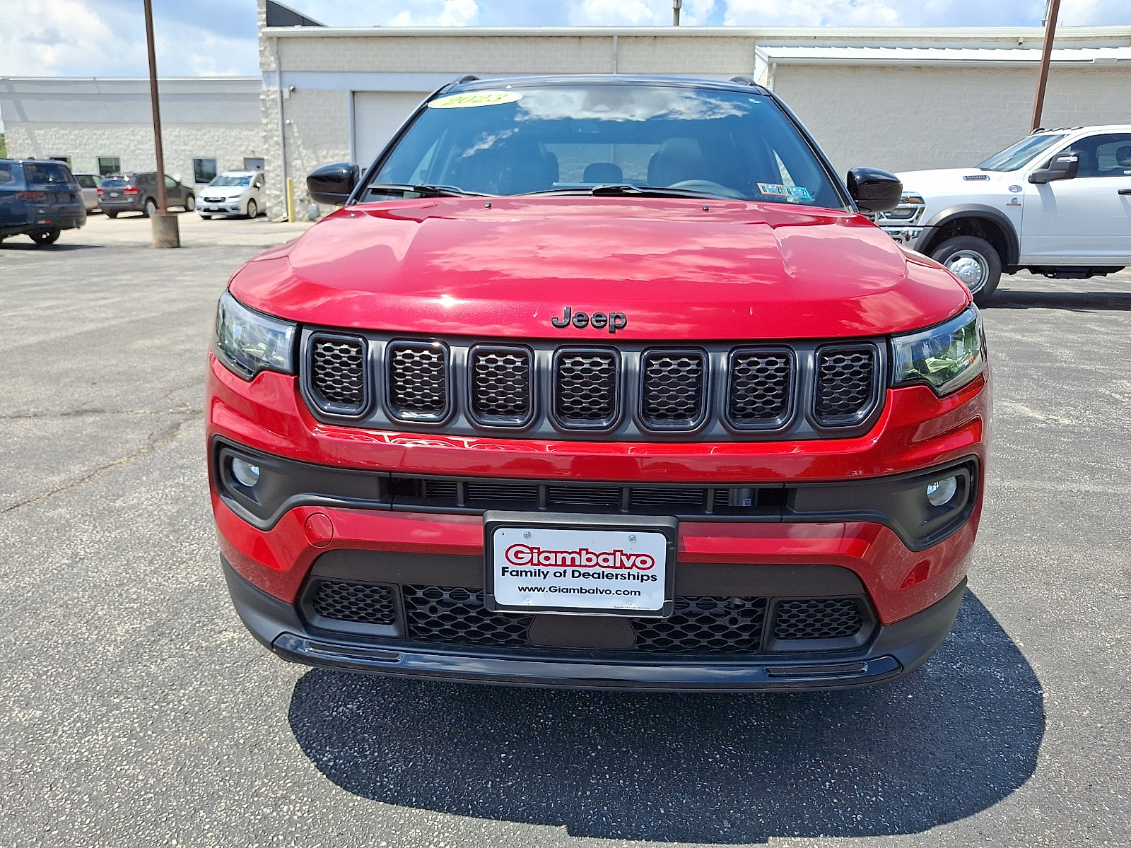 Certified 2023 Jeep Compass Latitude w/ Sun and Sound Group AWD/4WD image 4