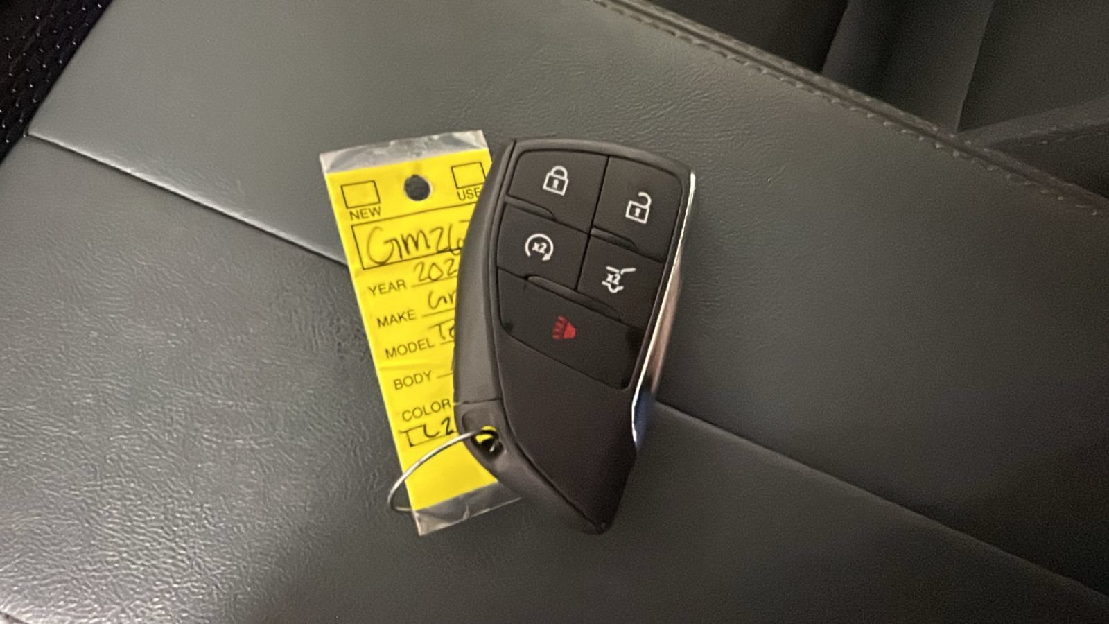 New 2026 GMC Terrain AT4 w/ Technology Package II AWD/4WD image 25
