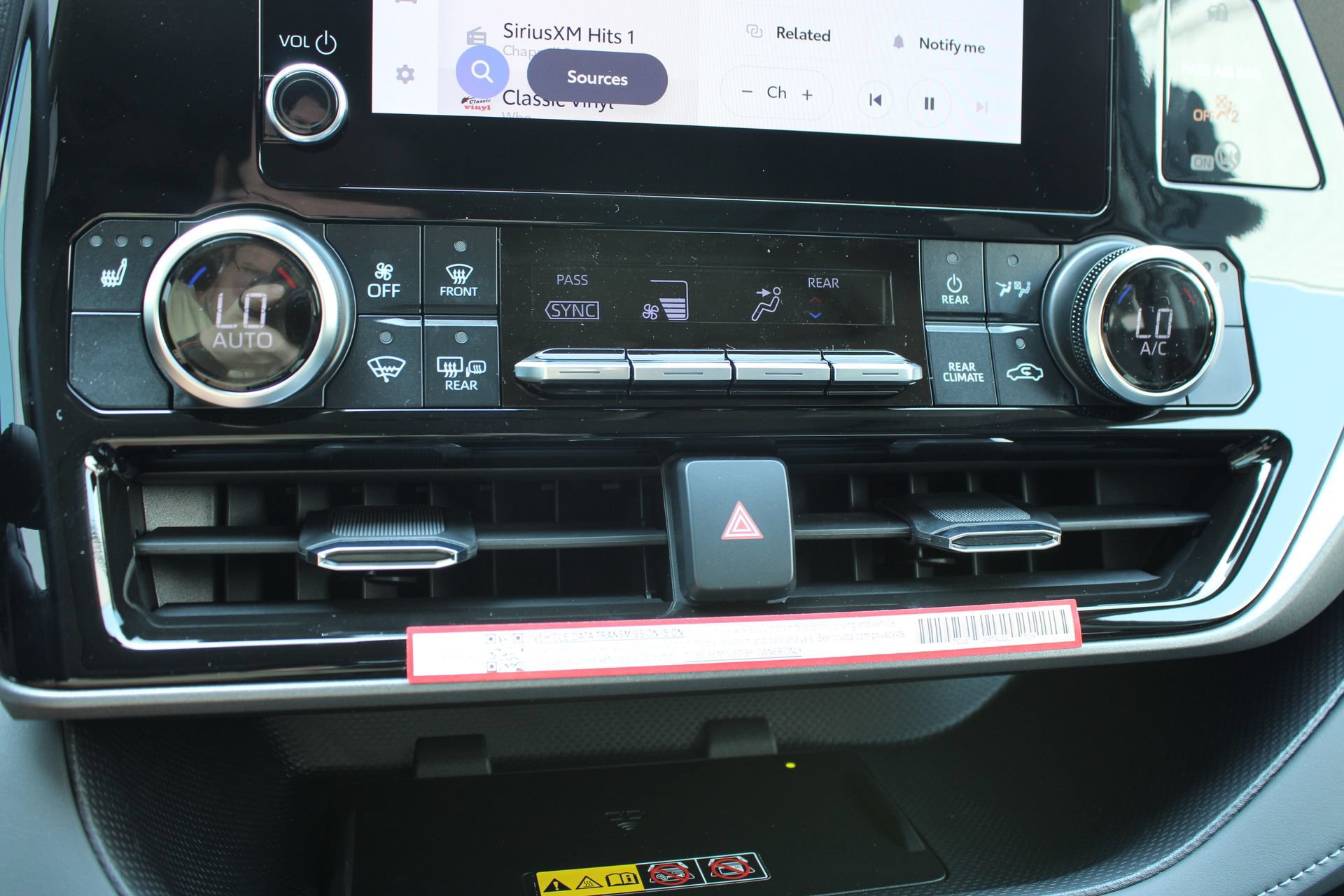 New 2026 Toyota Highlander XLE AWD/4WD image 48