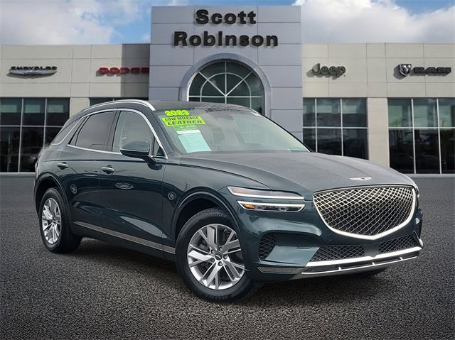 Used 2023 Genesis GV70 2.5T w/ Cargo Package