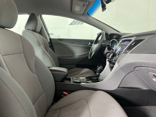 Used 2013 Hyundai Sonata GLS w/ Popular Equipment Pkg image 12
