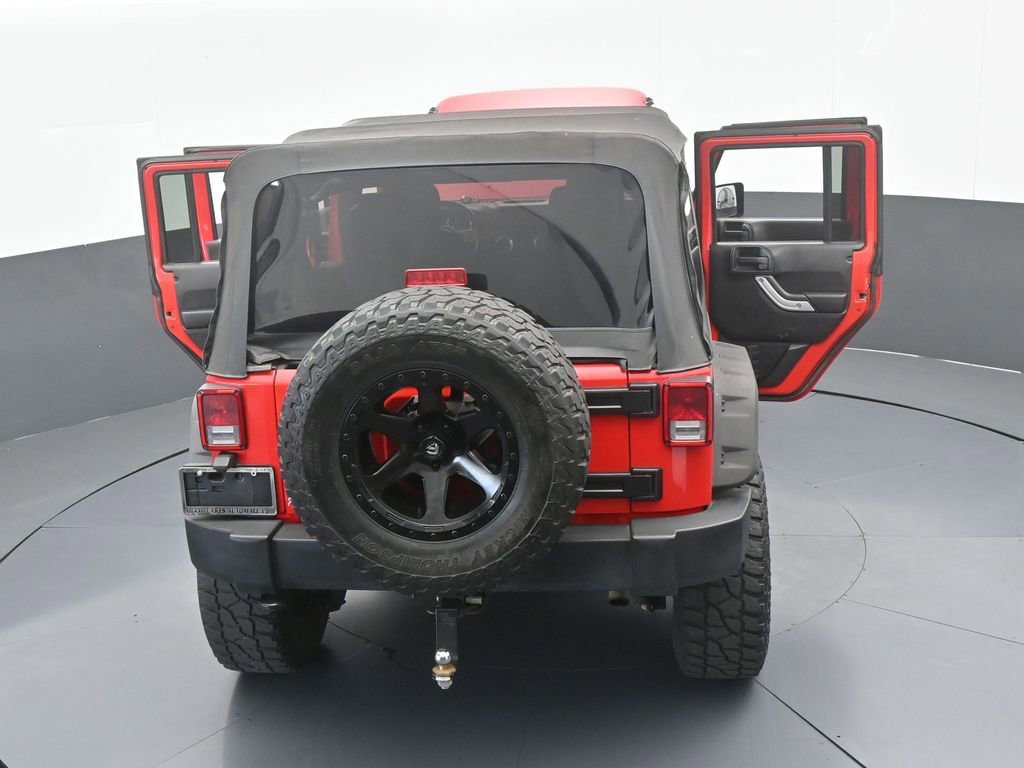 Used 2014 Jeep Wrangler Unlimited Rubicon image 70